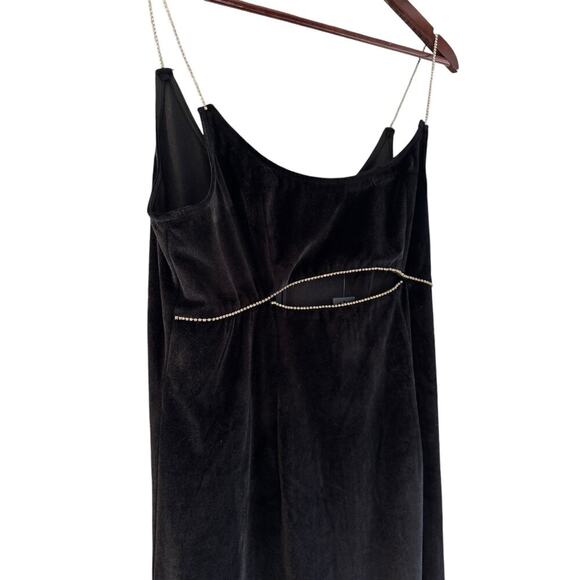 LULU’S NWT Gala Glam Black Velvet Rhinestone Cutout Mermaid Maxi Dress $88 MSRP - Picture 5 of 13